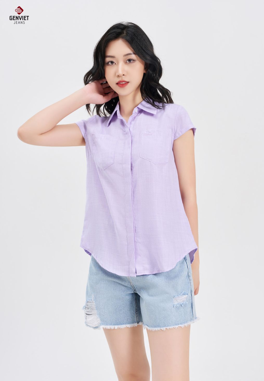  Áo Sơ Mi Tay Ngắn Nữ Cotton Suông TA324C8220 