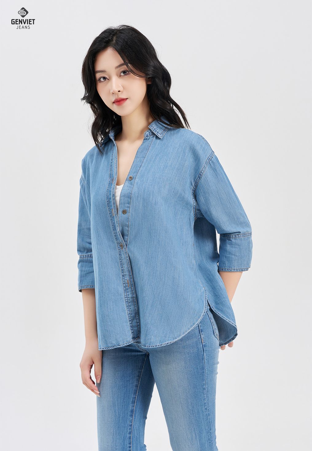  Áo Sơ Mi Dài Tay Nữ Jeans Suông DA124J8169 