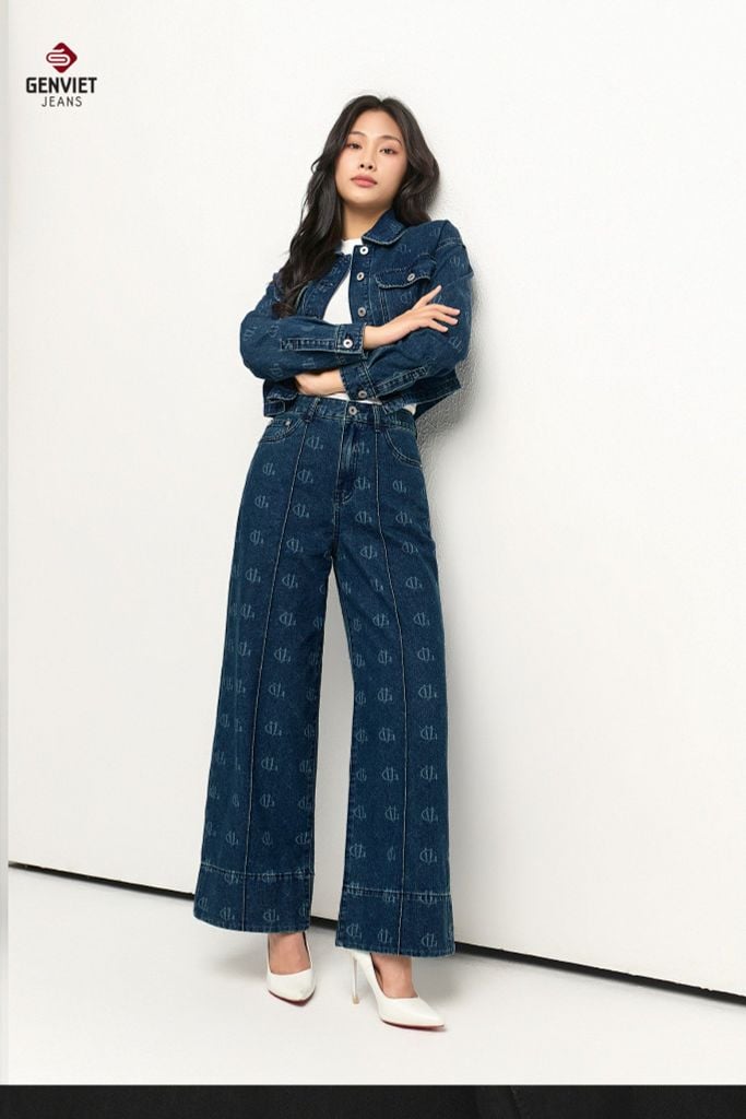 Quần Jeans Nữ Ống Suông XQ1224J08779