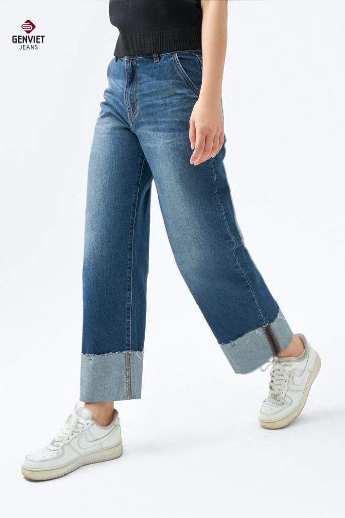 Quần Jeans Nữ Suông Vừa XQ1223J08732