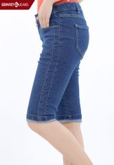 DQ303J328 - Quần Ngố Jeans Ôm Qua Gối Can Dọc