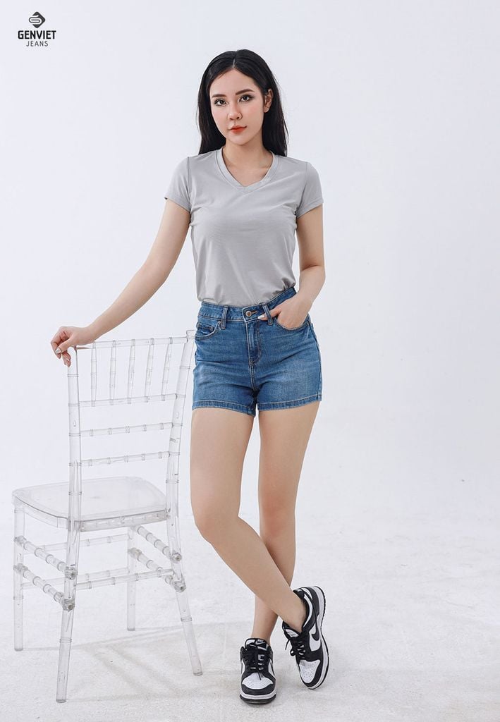Quần Sooc Jeans Nữ Ôm Vừa DQ403J8270
