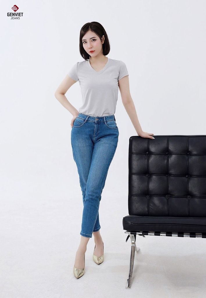 Áo Thun Cộc Tay Nữ Cotton Suông Vừa TC323T8231