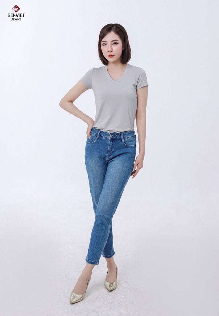 Áo Thun Cộc Tay Nữ Cotton Suông Vừa TC323T8231