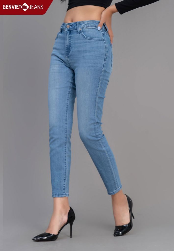 Quần Jeans Nữ Ống Col Vừa