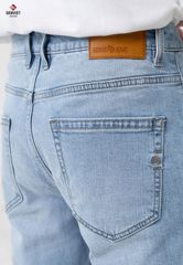 Quần Jeans Nam Ống Col Vừa D1103J8508