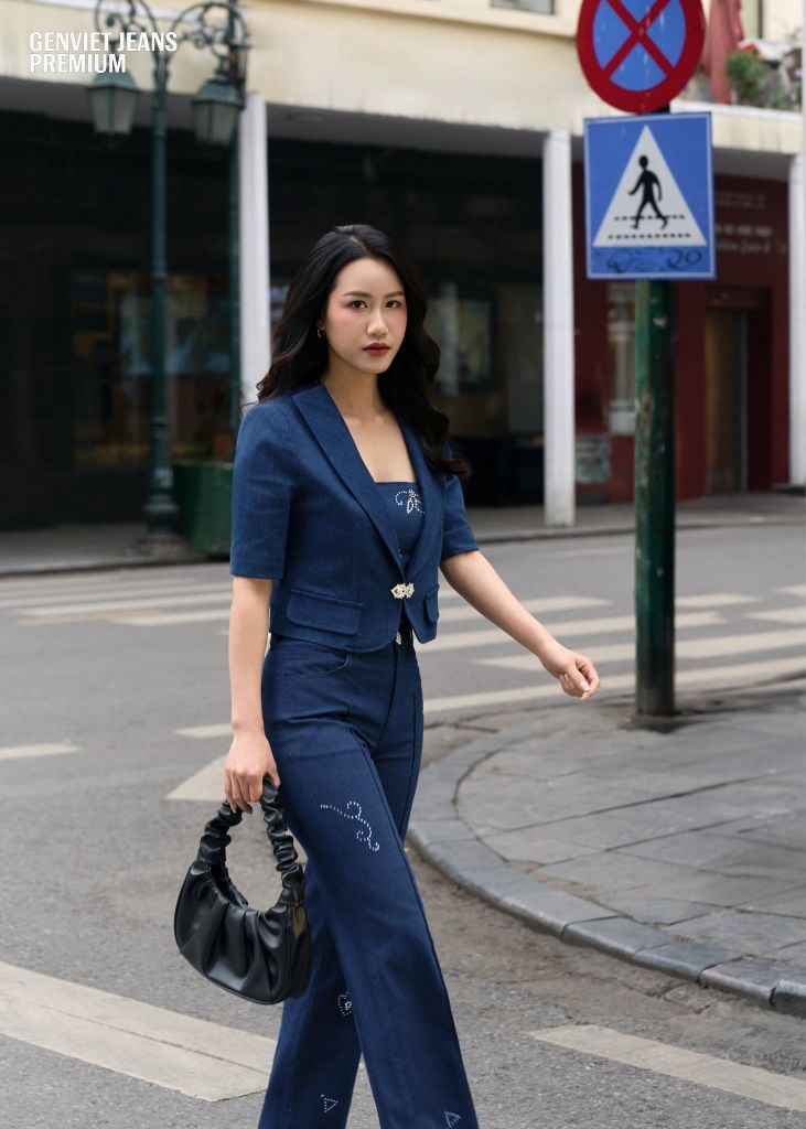 Quần Jeans Nữ Suông Vảy XQ1222J08969