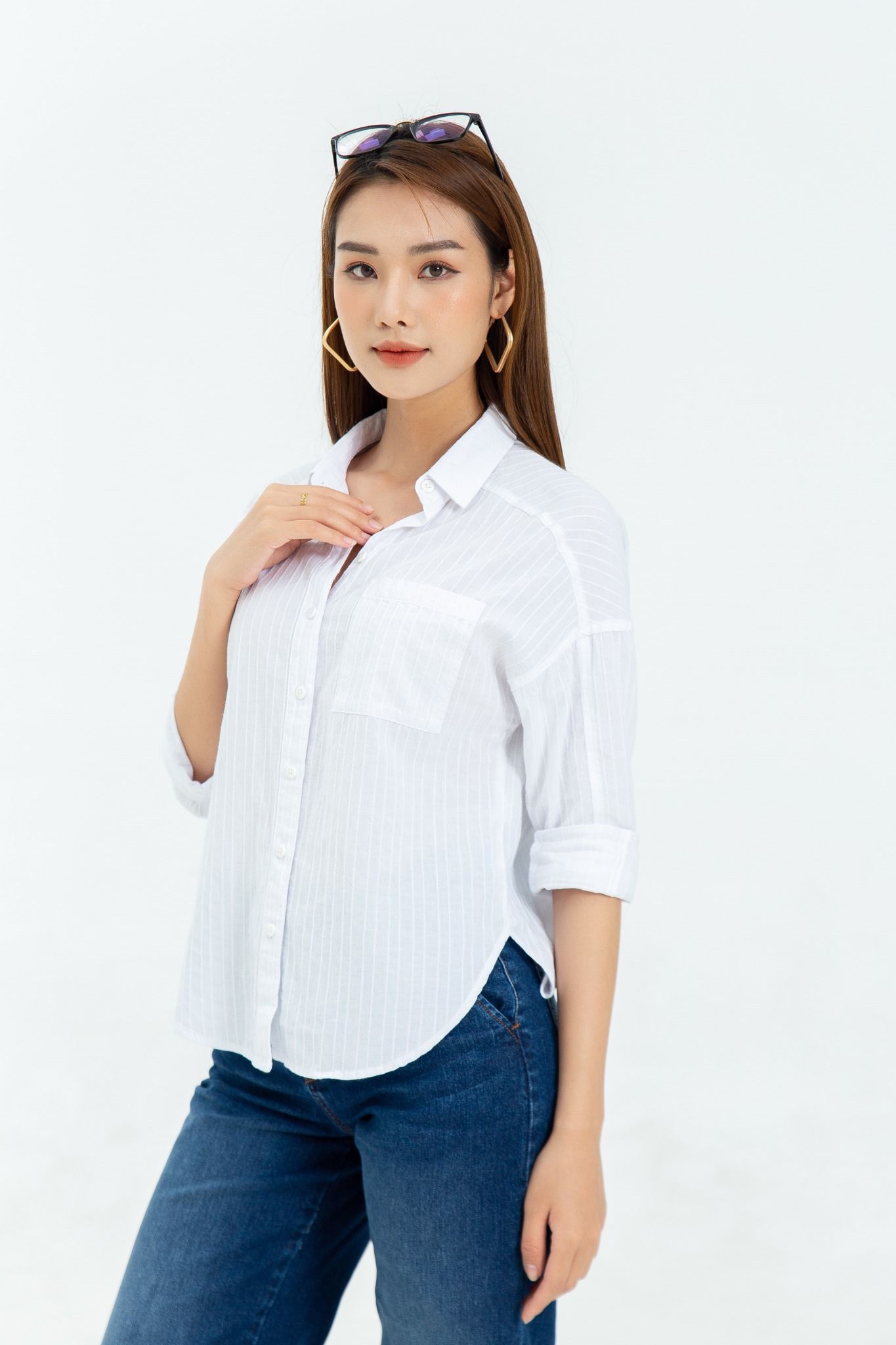  Áo Sơ Mi Dài Tay Nữ Cotton Suông TA124C2140 