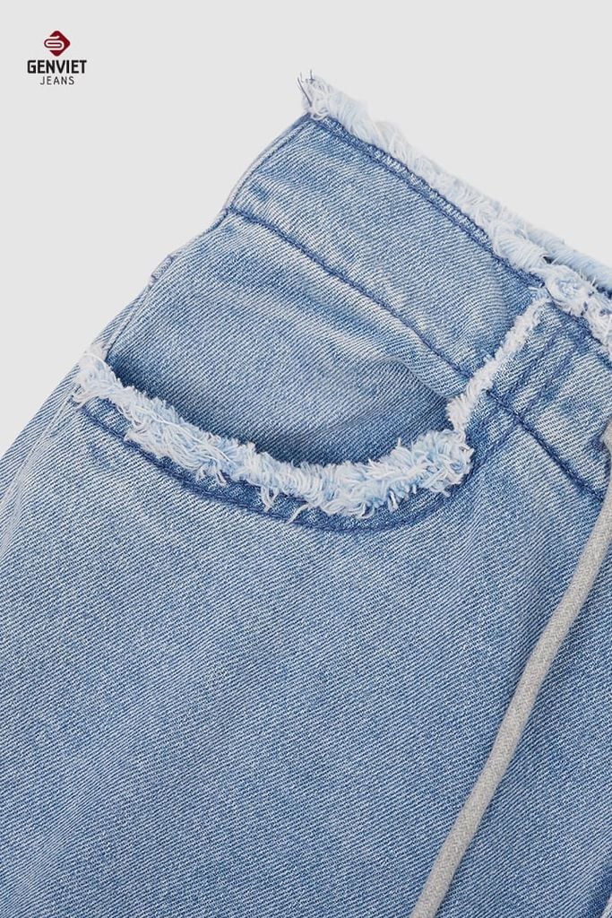 Quần Jeans Nữ Ống Suông XQ124J8692