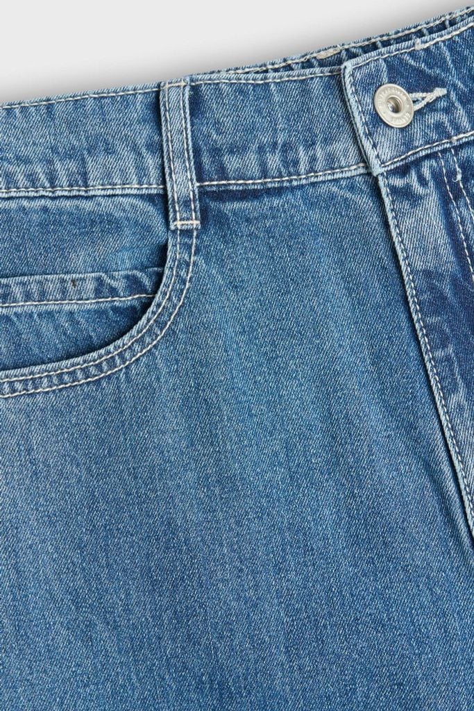 Quần Dài Jeans Nữ Dáng Suông