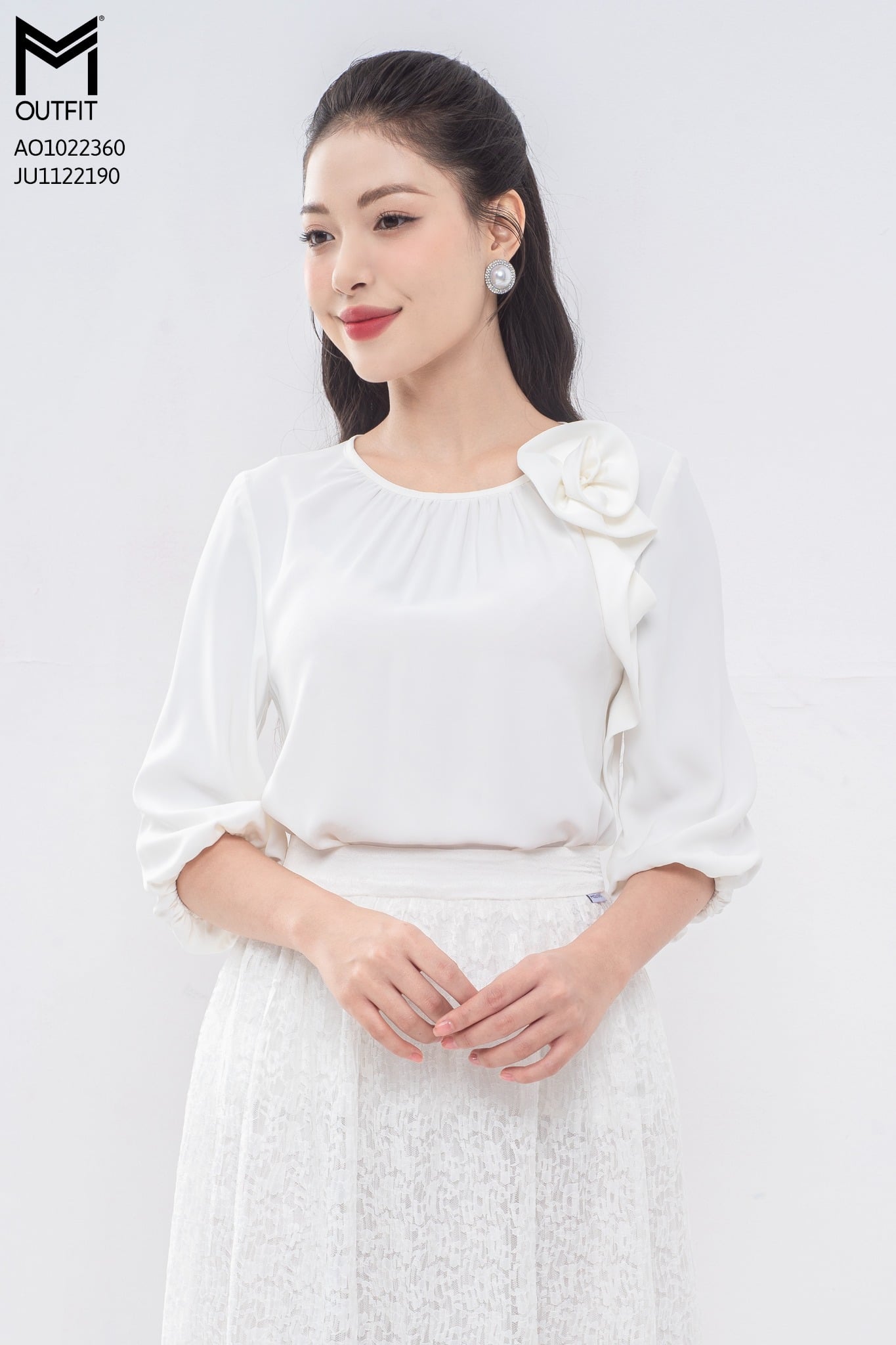 Áo sơ mi tay bo chun, đính hoa TT