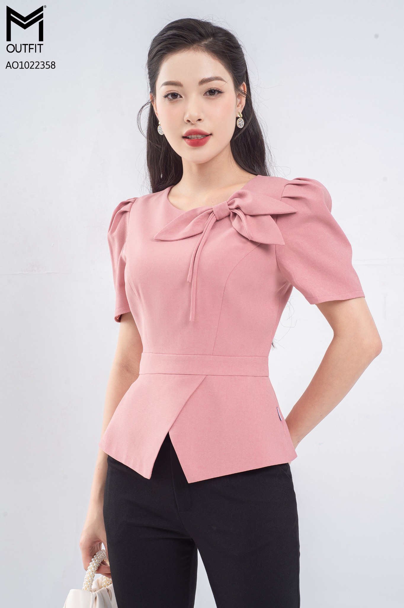 Áo sơ mi cổ tròn buộc nơ chun eo