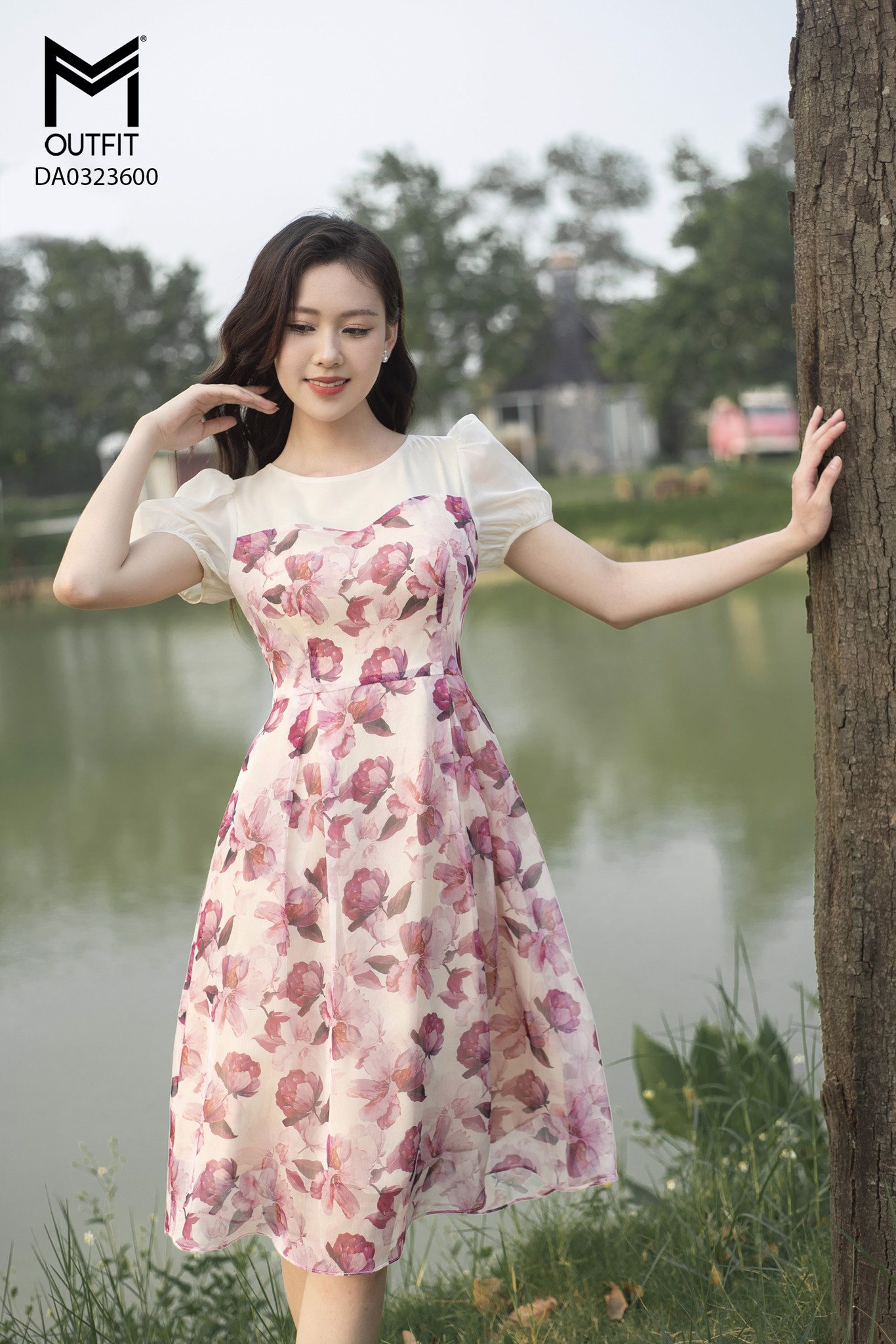 Đầm voan hoa dáng xòe