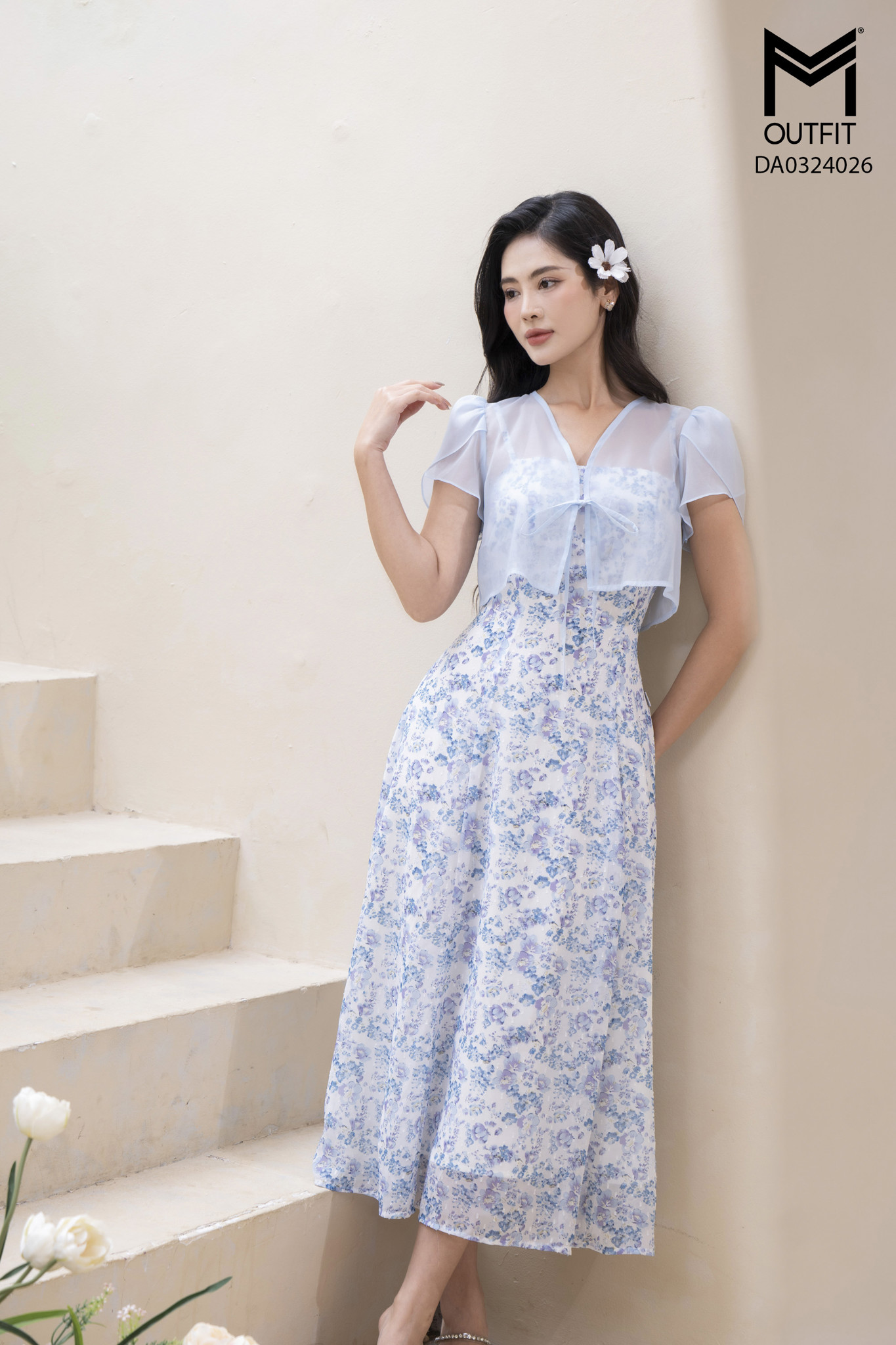 Đầm hai dây mix áo khoác tơ