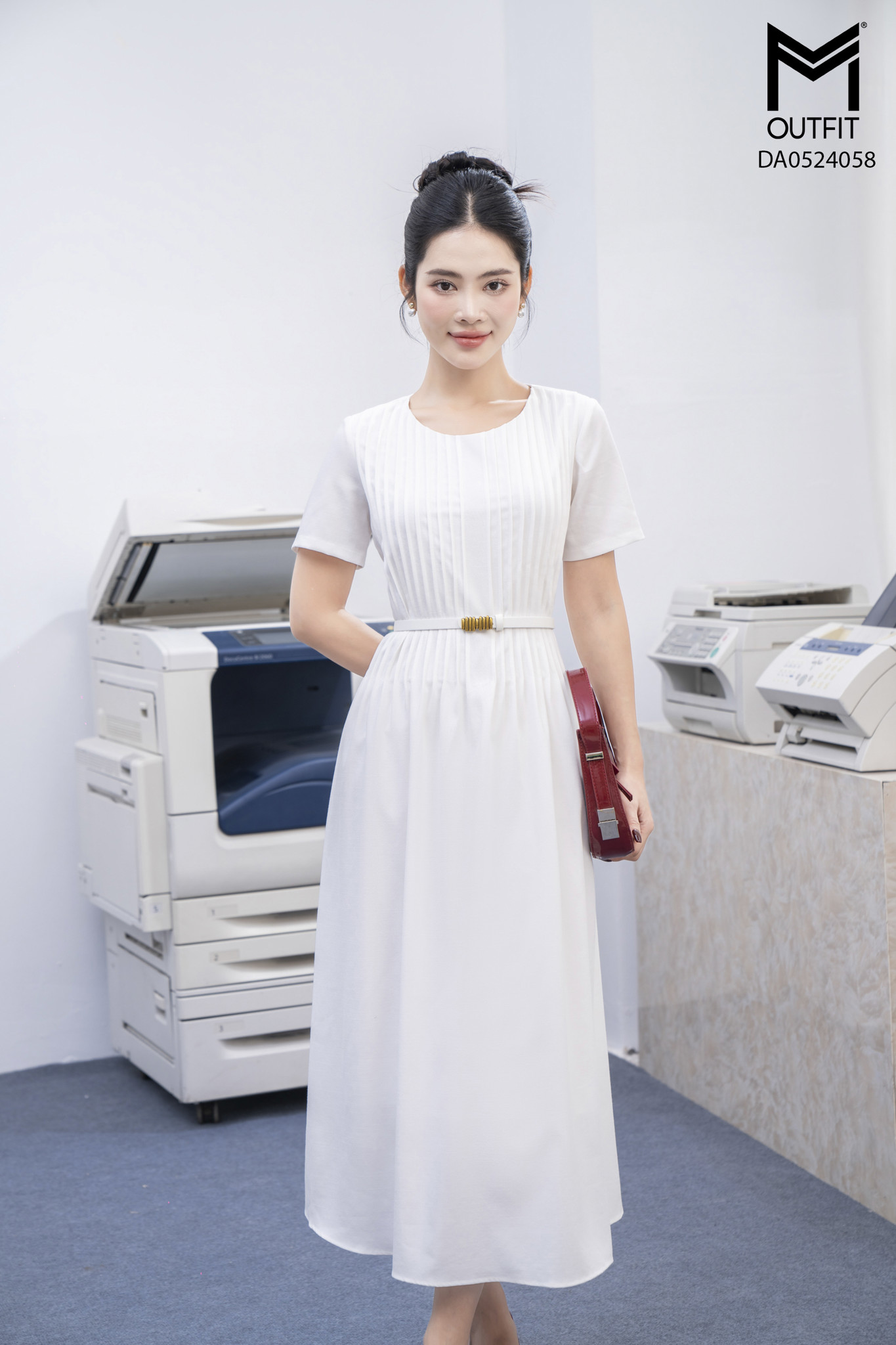 Đầm suông A bấu mí thân kèm thắt lưng
