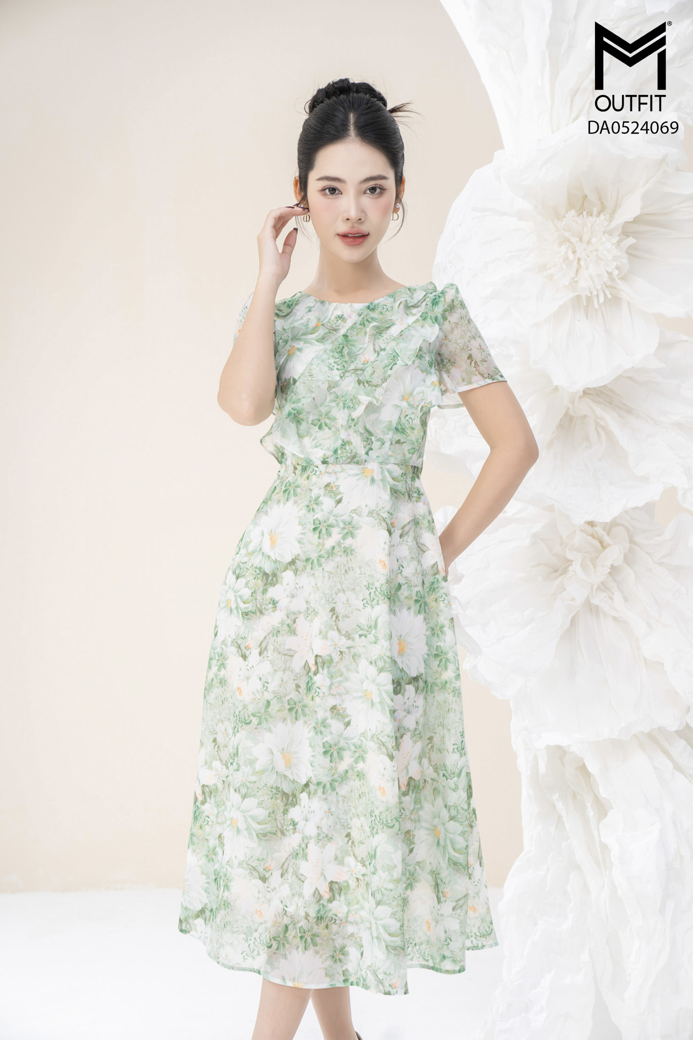 Đầm xòe thân bổ can bèo rủ