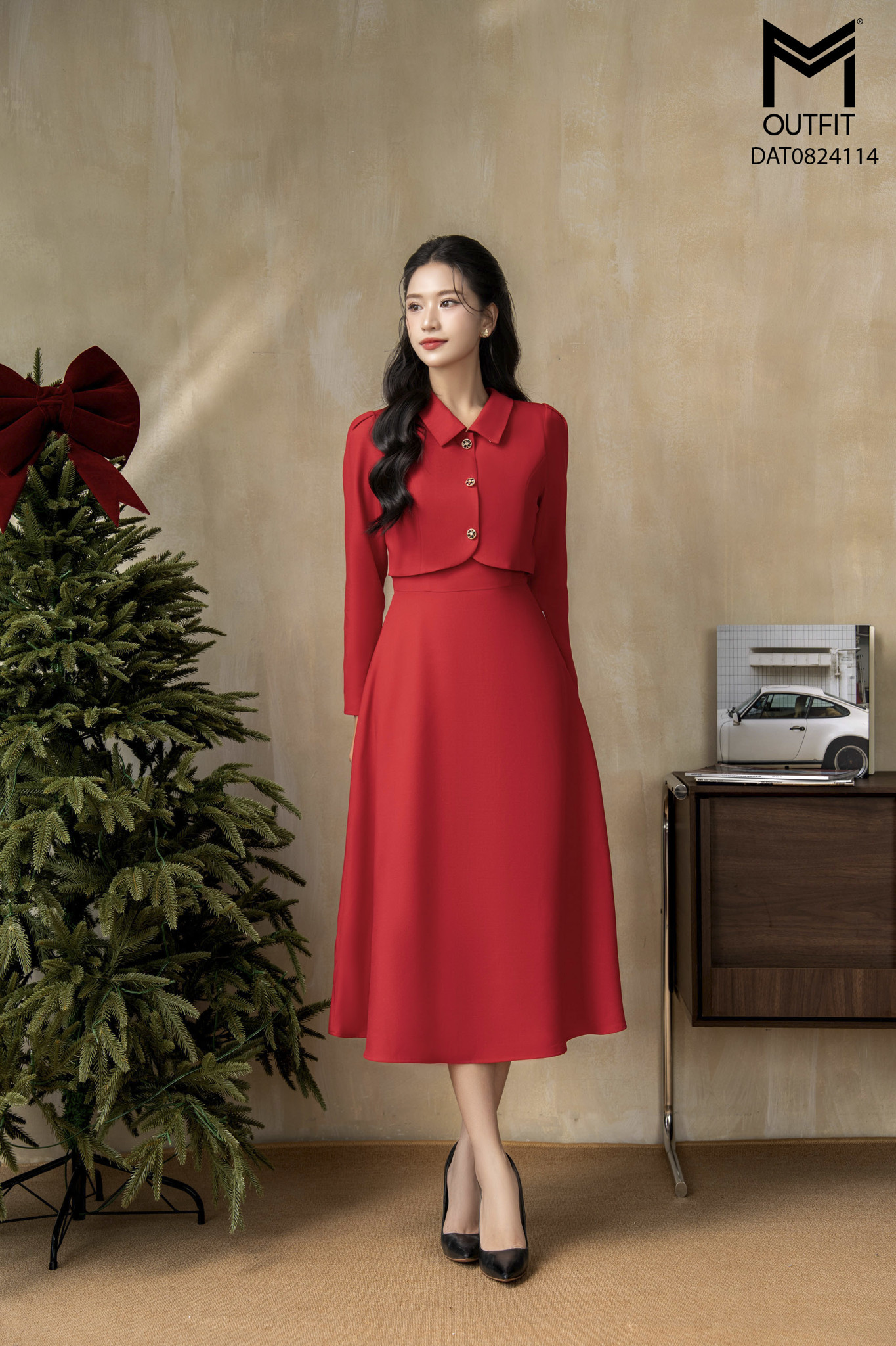 Đầm xòe tay lỡ nhún bồng vai cổ bẻ giả set bộ