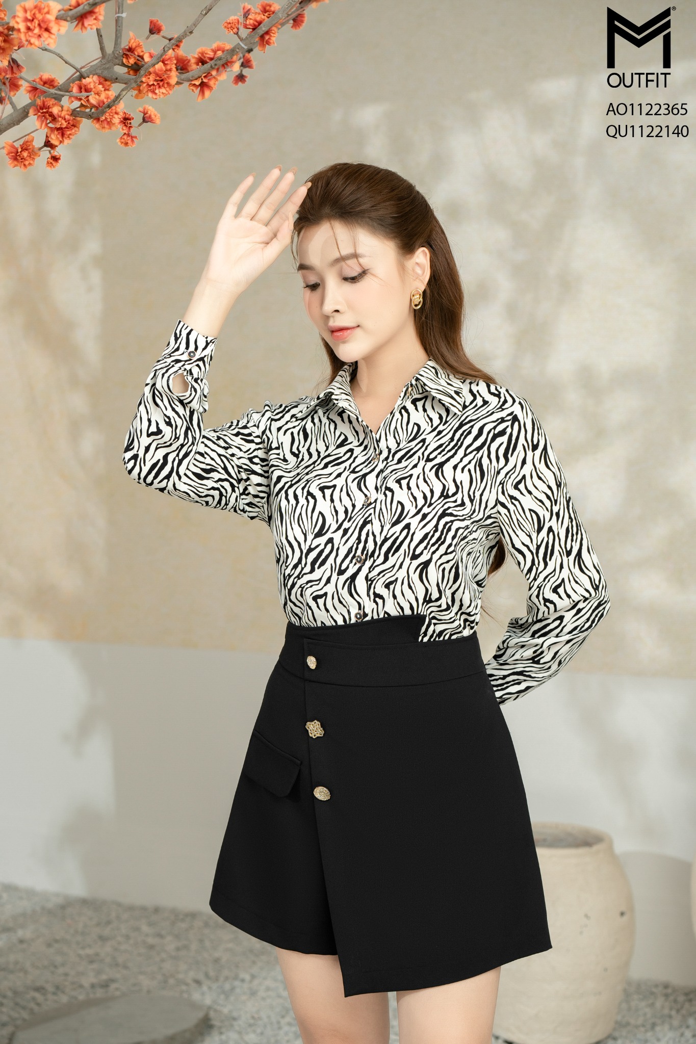 Quần short giả váy, túi sườn