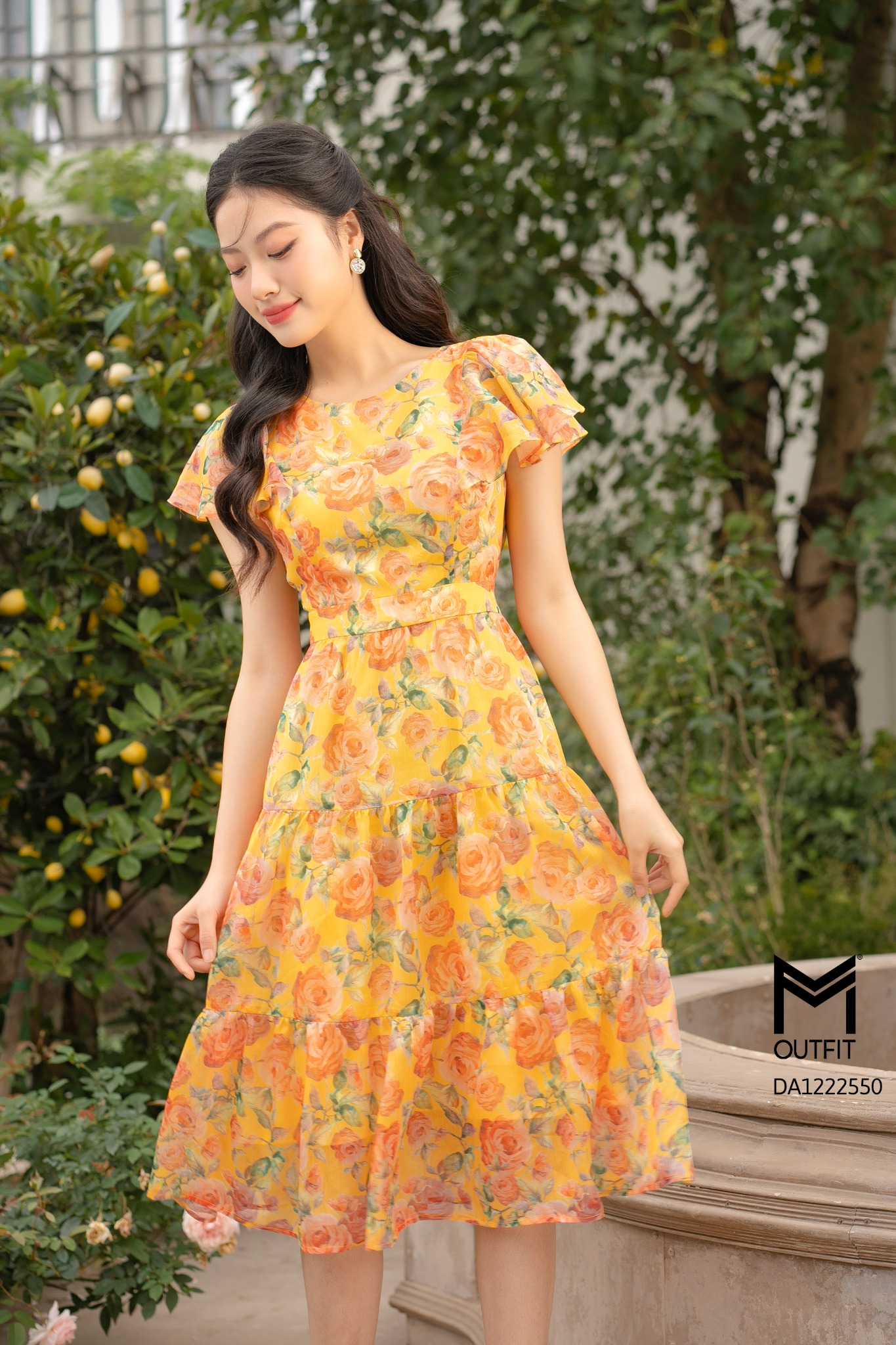 Đầm dáng xòe, tay bồng, 3 tầng