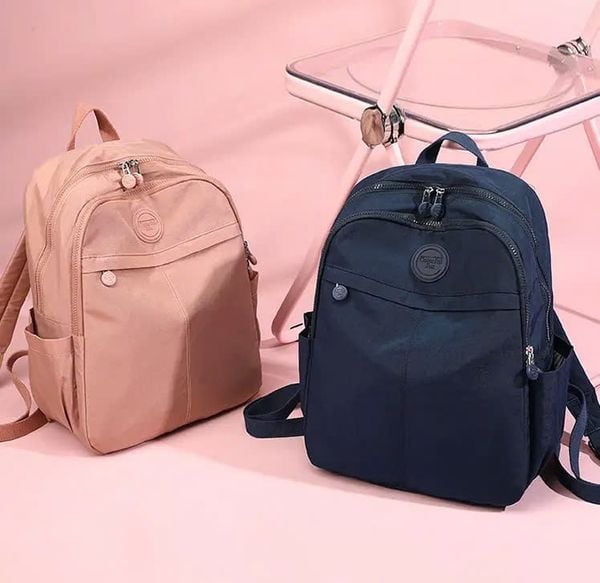  May Balo dung tích lớn, màu sắc đơn giản, phù hợp cho việc học và sử dụng laptop hàng ngày theo yêu cầu - BL24184 