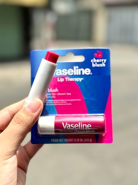 Son Dưỡng Môi Vaseline- 4,8g