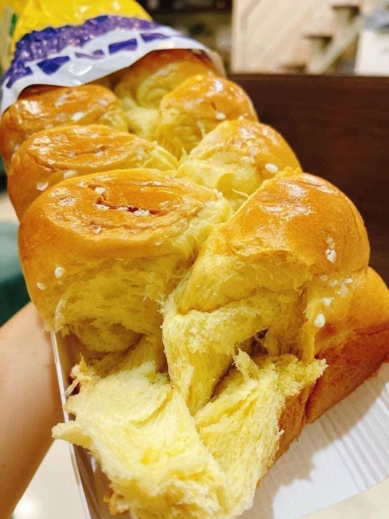 Bánh Mì Hoa Cúc Harrys Pháp - 500g
