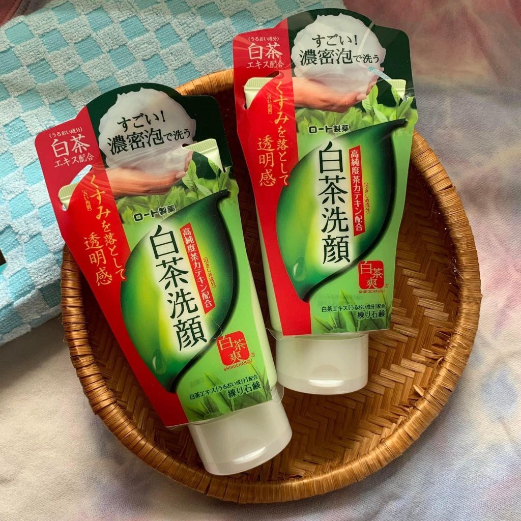 Sữa rửa mặt Trà Xanh Nhật Bản Shirochasou - 120g