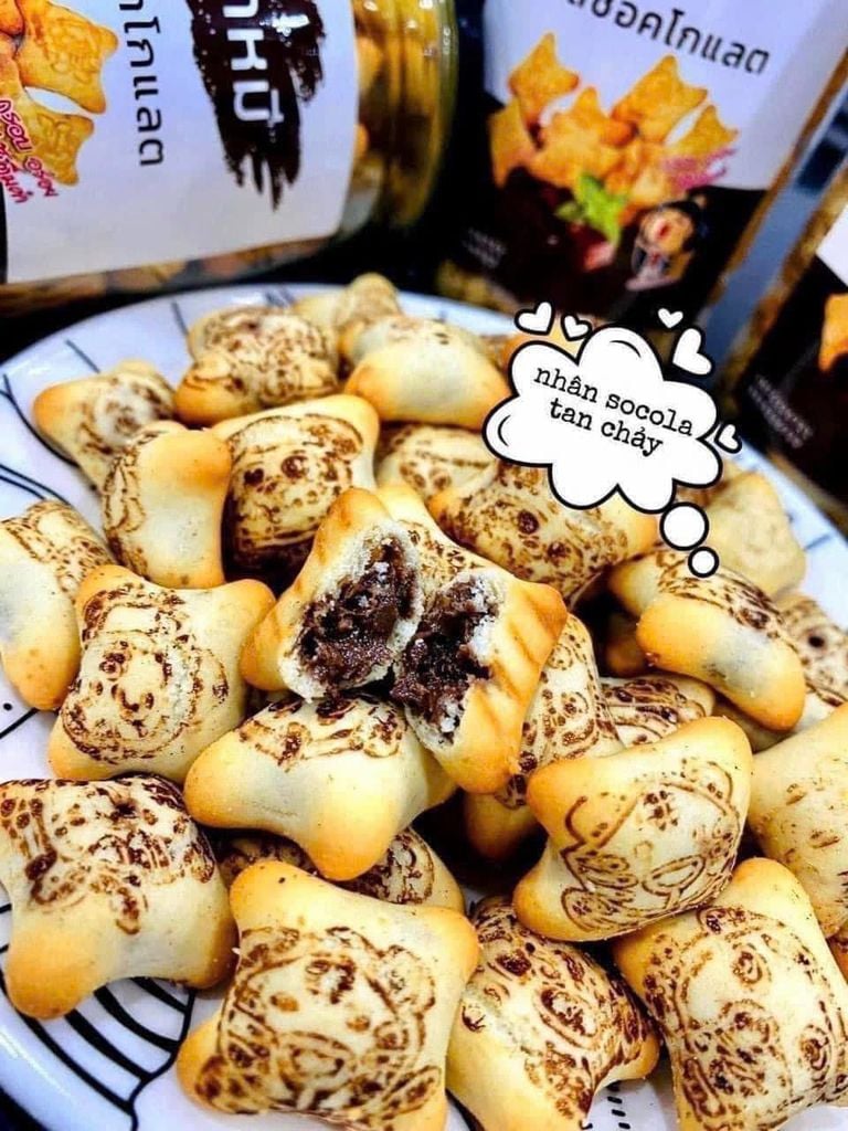 Bánh Gấu Nhân Kem Sữa Socola Hộp Thiếc Thái Lan - 430g