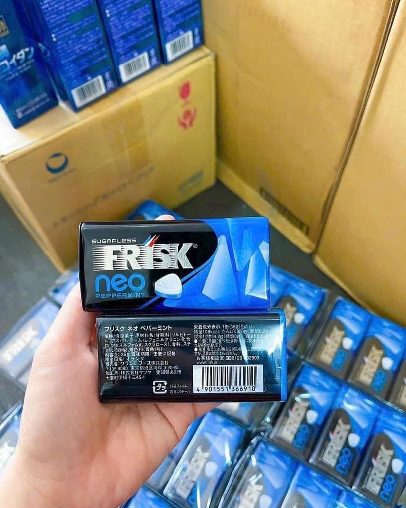 Kẹo Ngậm Bạc Hà Ít Đường FRISK 31,5g