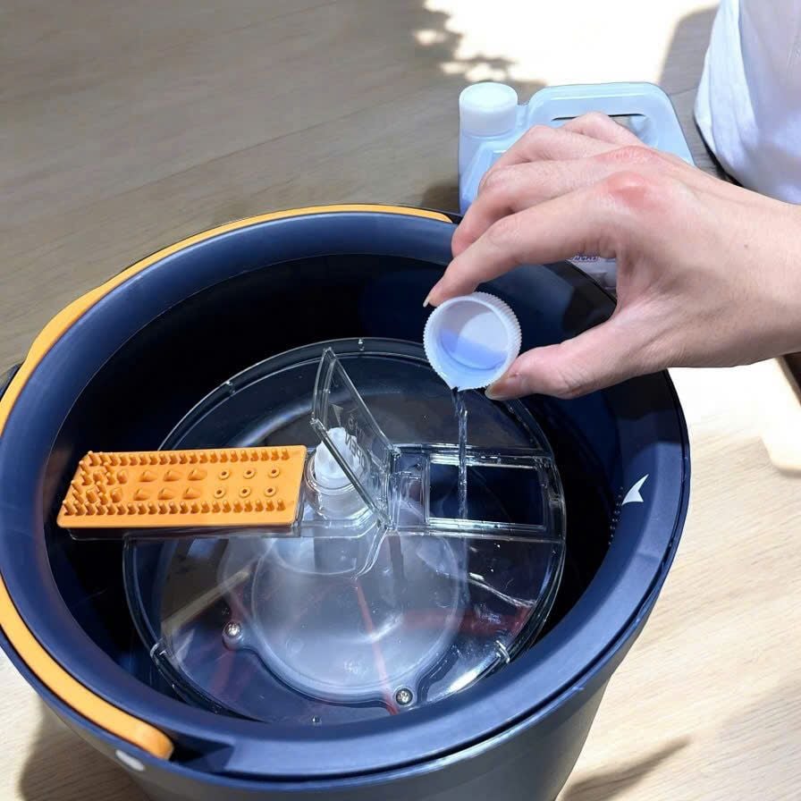 Nước Lau Sàn Wai Rookie V Nhật Bản - 2L - Hương Lavender