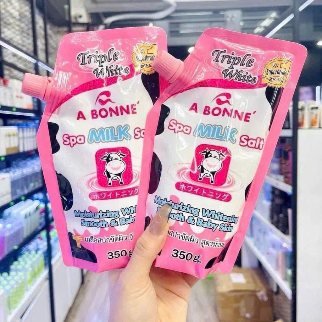 Muối Tắm Trắng Sữa Bò Spa Bonne Thái Lan - 350G
