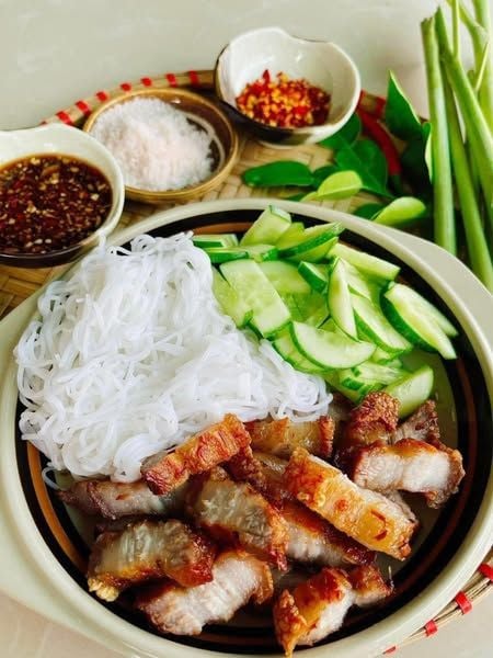 Ba Rọi Một Nắng
