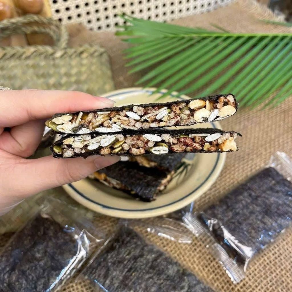 Bánh Rong Biển Kẹp Hạt Umai - 200g