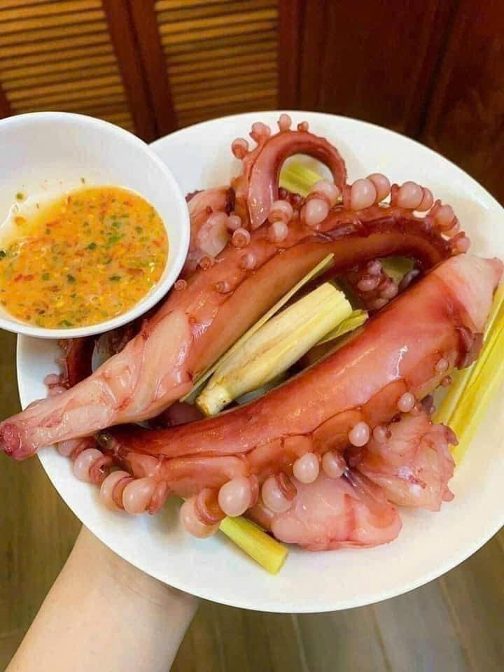 Râu Bạch Tuột - 1Kg Net 0.55kg