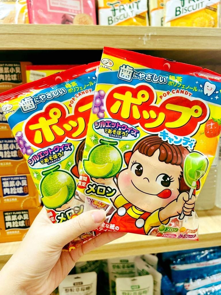 Kẹo Mút Trái Cây Chống Sâu Răng Fujiya - 20 cây x 4g