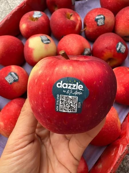 Táo Dazzle Cao Cấp Hộp VIP- Hộp 1,5kg