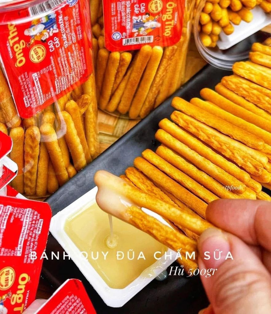Bánh Quy Đũa Chấm Sữa - 500g