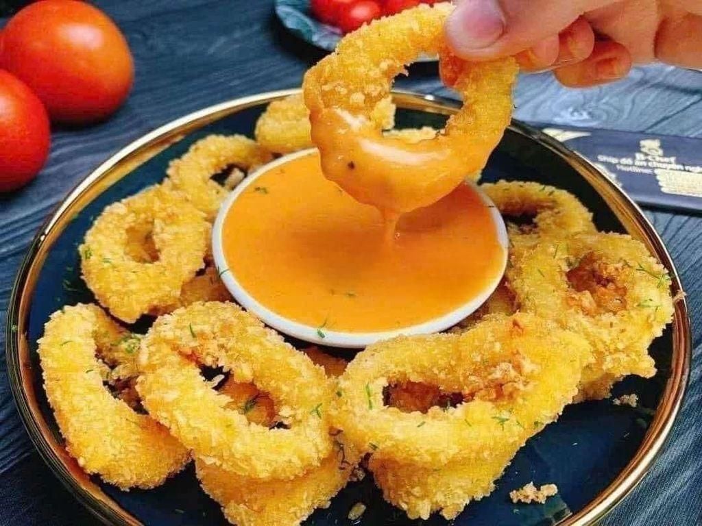Mực Vòng Chiên Giòn Nugget 300g - Món ăn vặt ngon miệng và tiện lợi