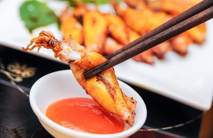 Tương Ớt Sriracha HEINZ - 120G (gói)