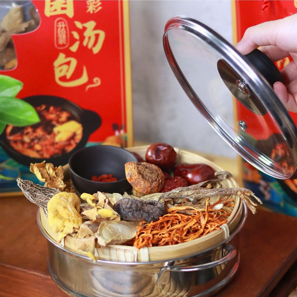 Set Nấm Hầm Thuốc Bắc Hoàng Cung Cao Cấp - 100G