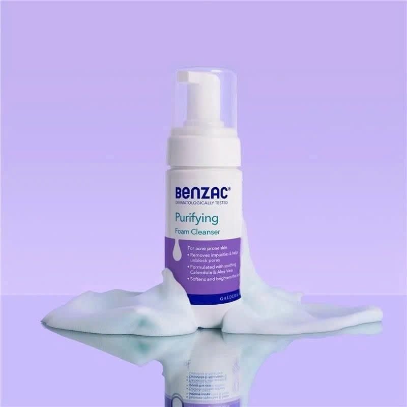 Sữa Rửa Mặt Benzac Sạch Bã Nhờn Dưỡng Ẩm – 130ml