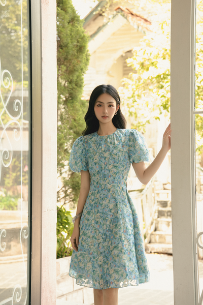  Jenesi Floral Dress in Blue 