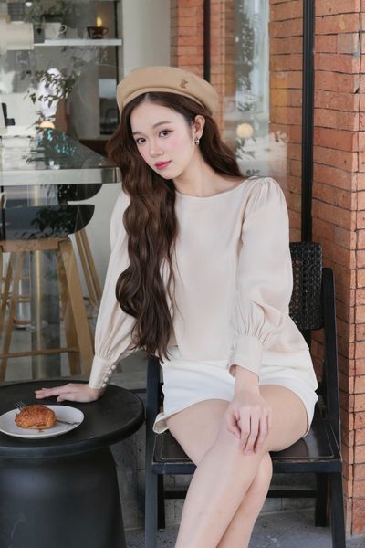 Áo Kerensa Top in Cream