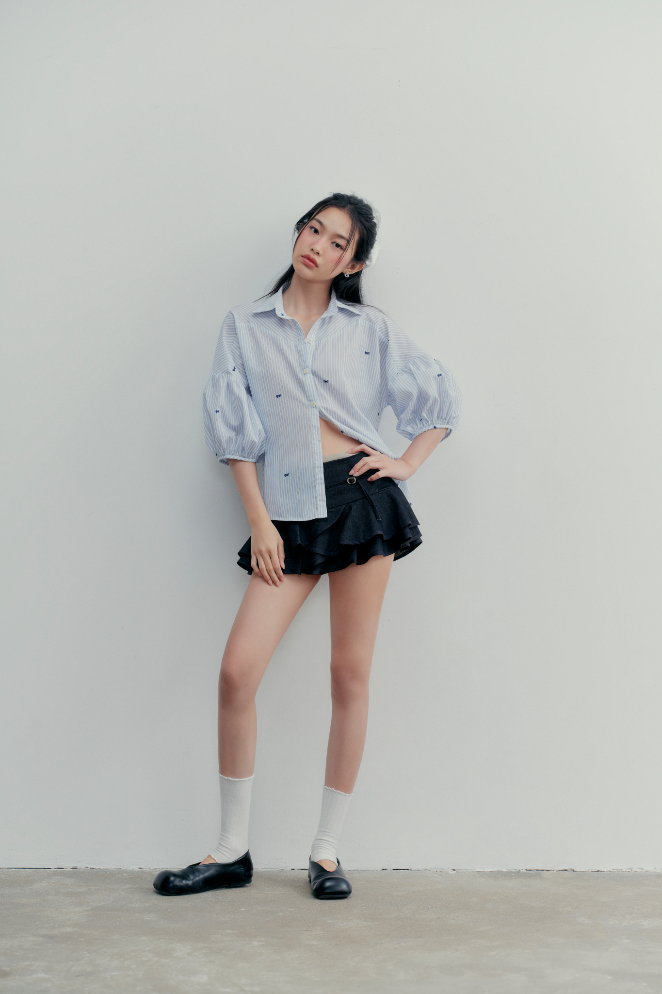 Chân váy Leelie Mini Skirt in Black
