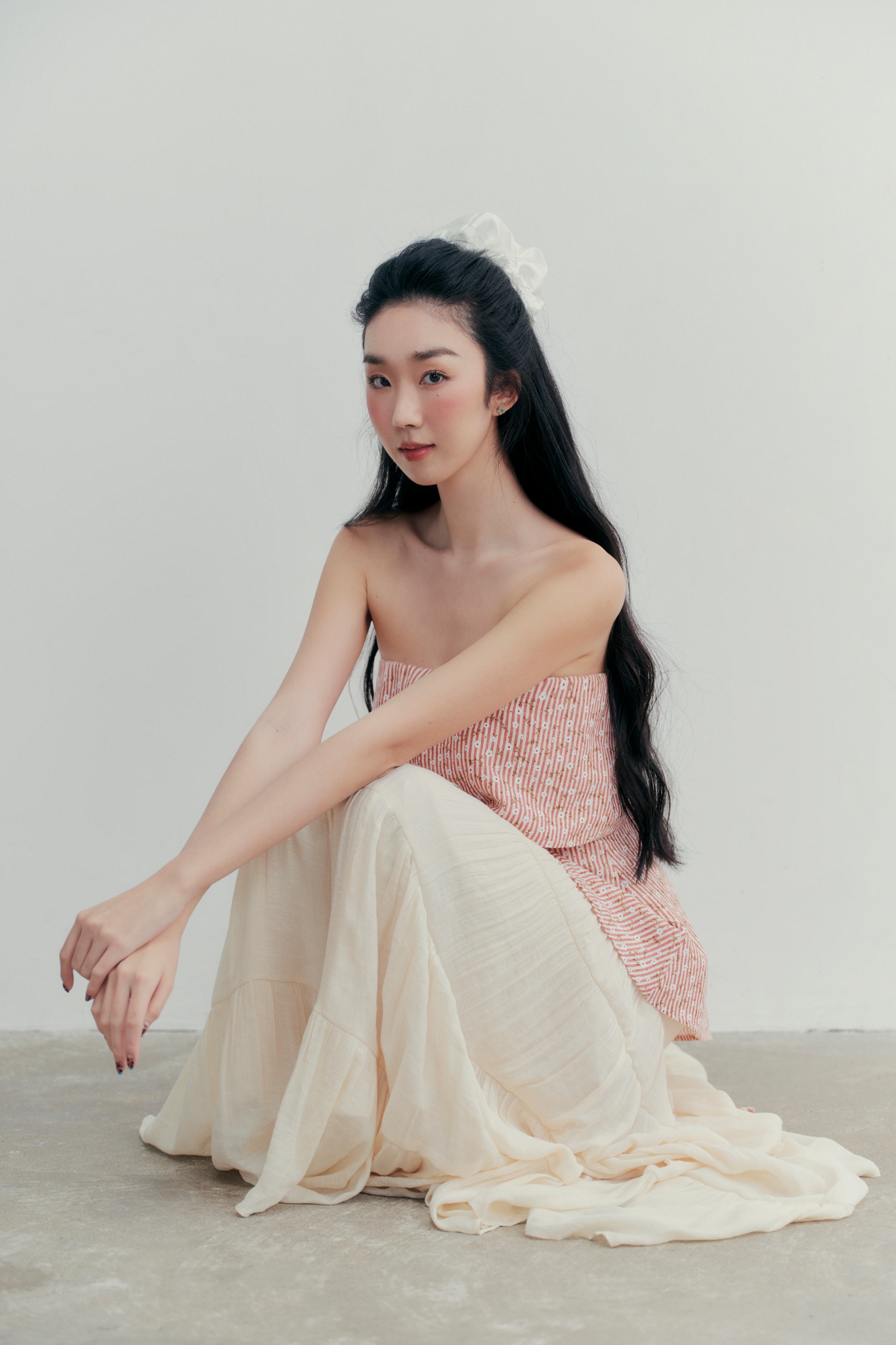 Chân váy Alie Midi Skirt In Cream