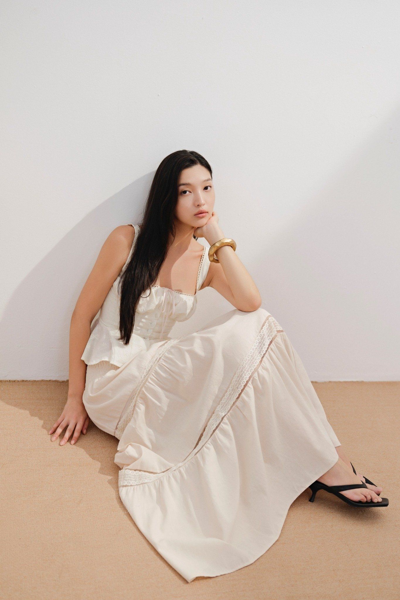 Áo Gwyneth Top in Cream