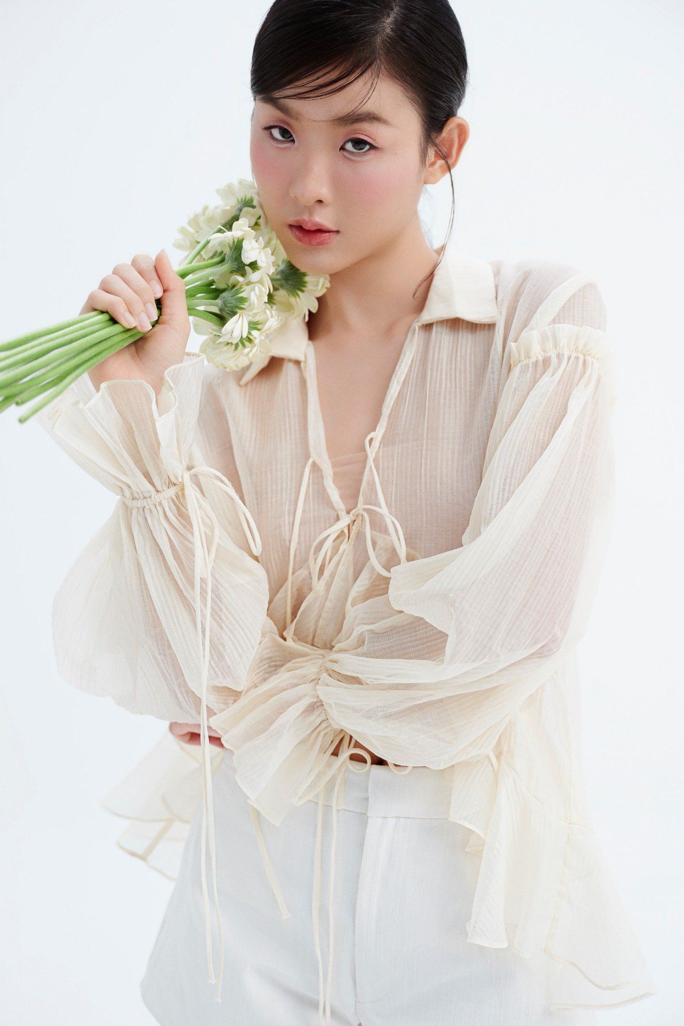 Áo Cynara Maxi Top in Cream