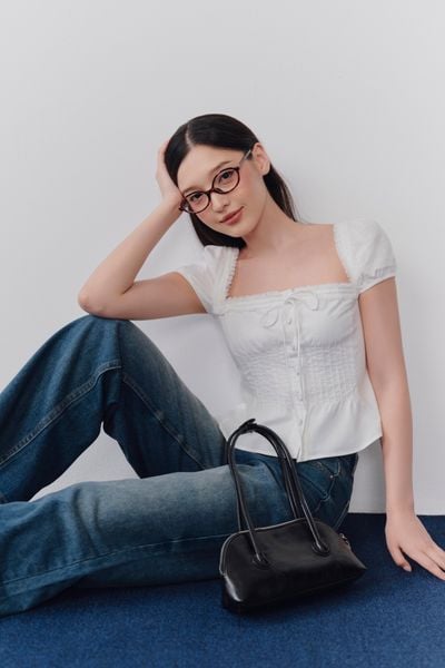  Áo Elska Top in White 