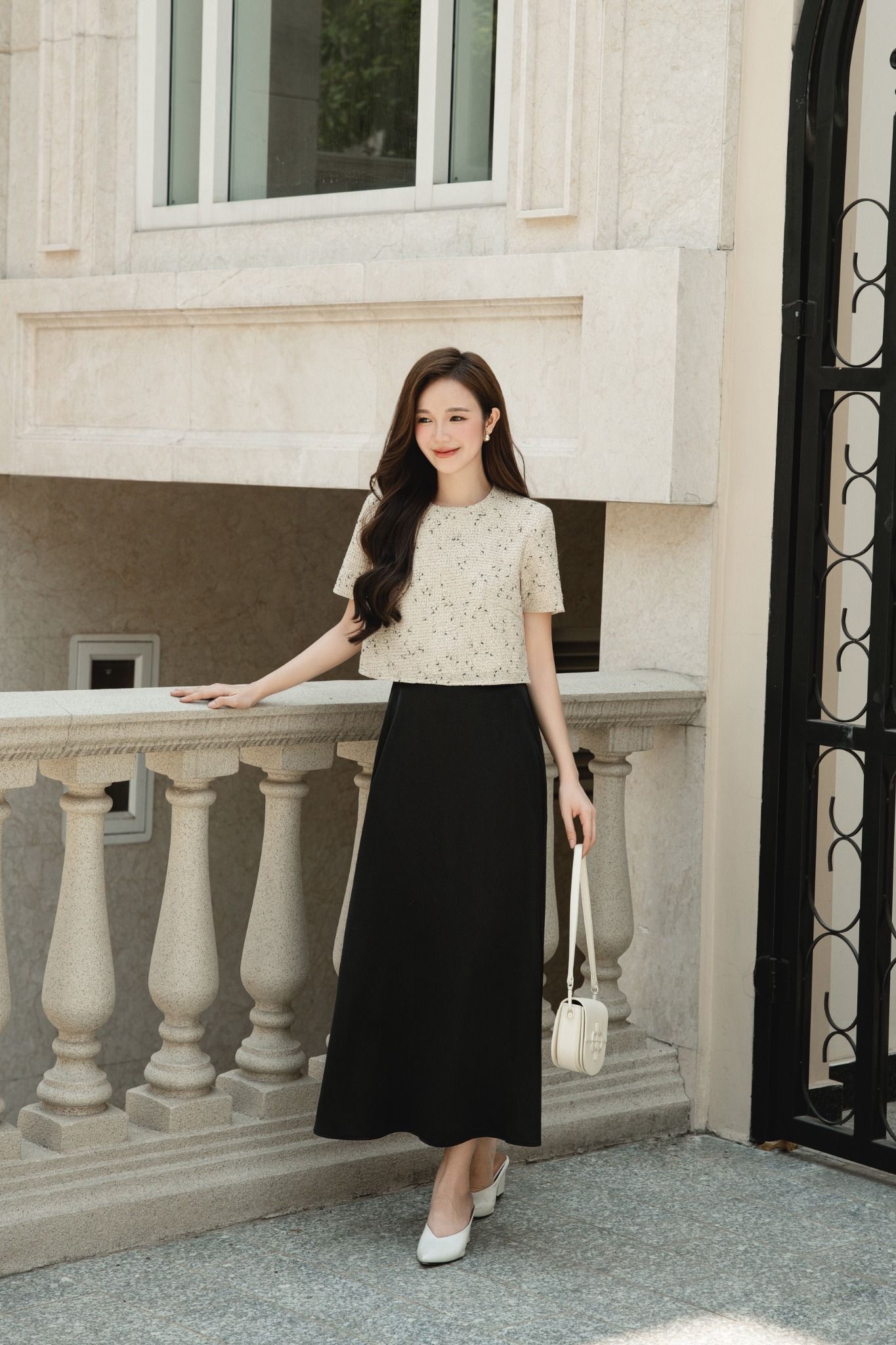 Áo Janey Top in Cream