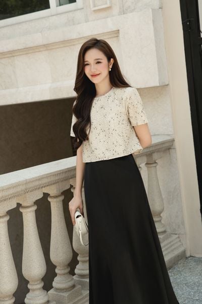 Áo Janey Top in Cream